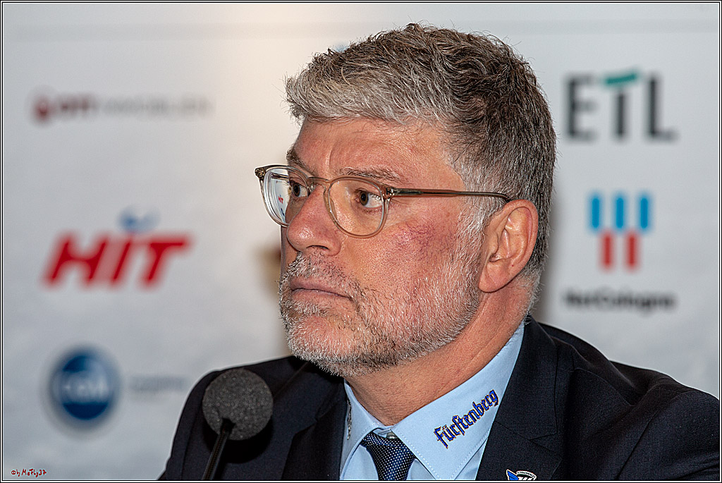 DEL; Koelner Haie - Schwenninger Wild Wings, 07.10.2018